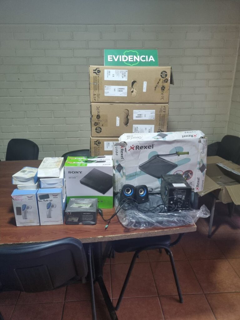 Detienen a sospechoso de millonario robo ocurrido en dependencias del DAEM de Licantén 2 WhatsApp Image 2024 11 10 at 21.37.17
